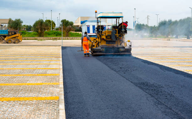 Best Residential Driveway Paver Services  in St Paul, MN